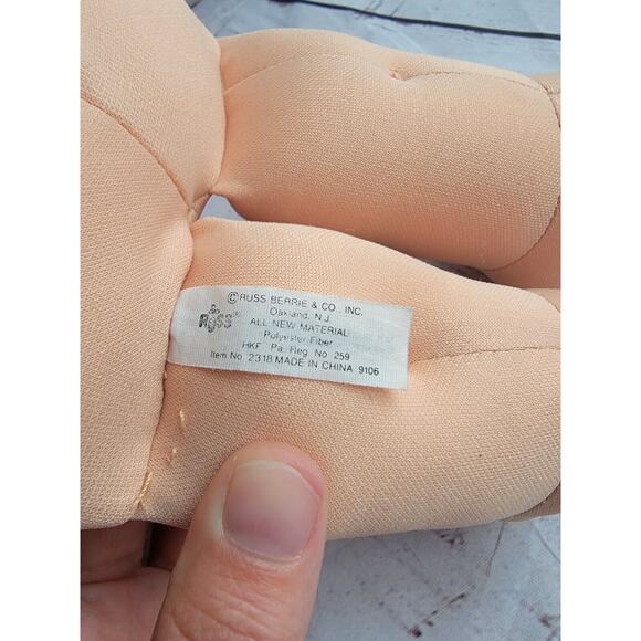 Vintage Russ Berrie Soft Body Hot Pink Haired Blue Eyed Troll Doll 12 In Read - Picture 4 of 6